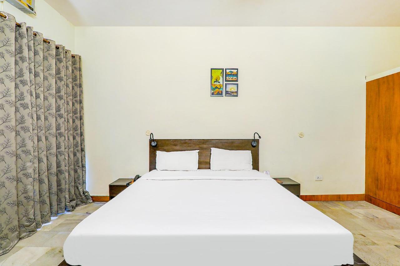 Hotel Executive Hasanganj Exterior foto
